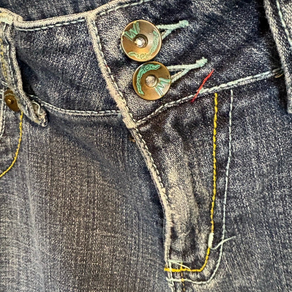 Vintage Embroidered Floral Patchwork Blue Jeans Size 31. - Picture 5 of 10